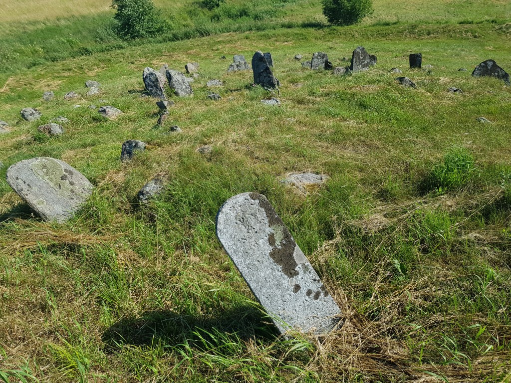 Linkmenų senosios žydų kapinės