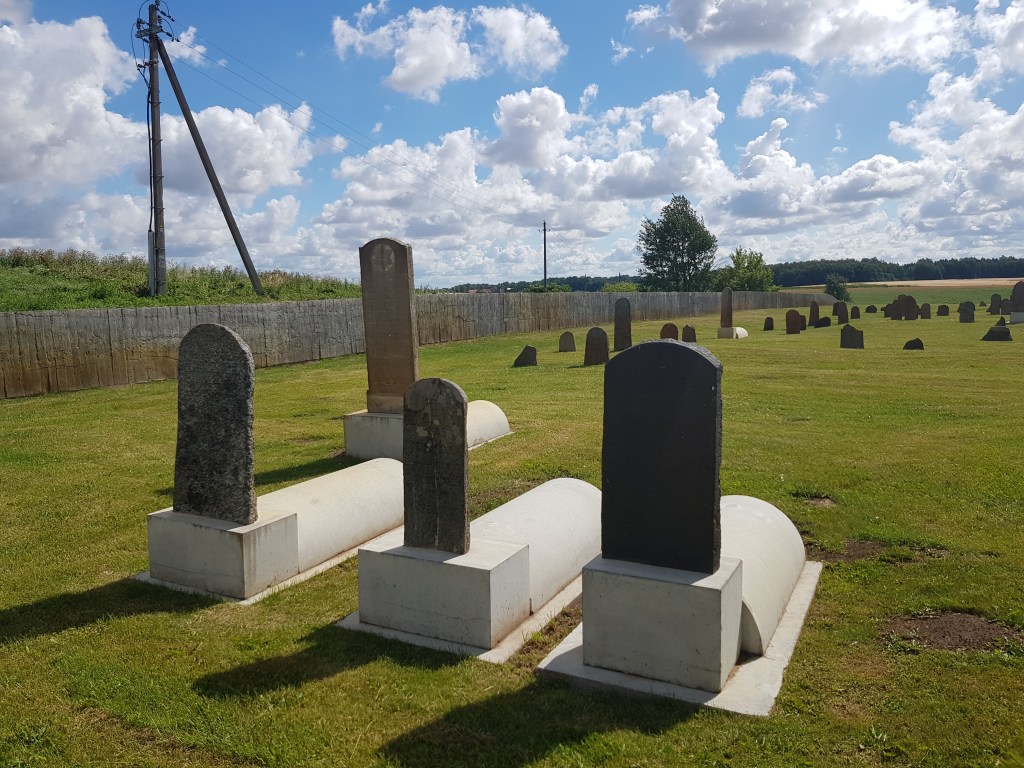 Šeduvos senosios žydų kapinės